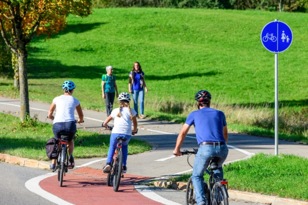 Bicycle Counting: Modern Methodologies for Cycle Lane Planning